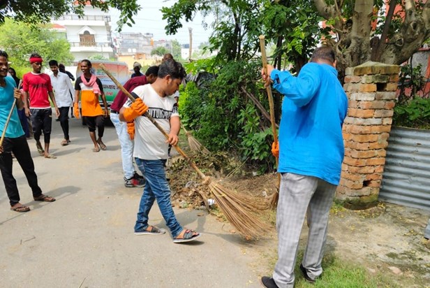 East Central Railway launched cleanliness awareness campaign East Central Railway launched cleanliness awareness campaign