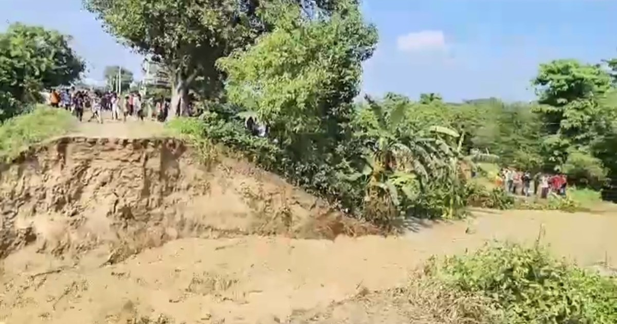 Breaking The embankment of the Bagmati river broke in Sitama