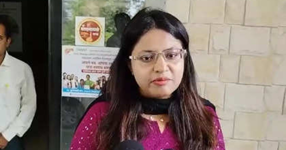 Central government took big action against trainee IAS Pooja