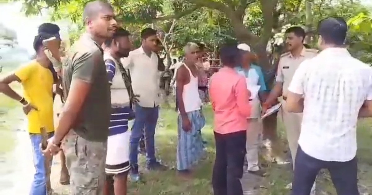 Sensation: Body of a 70-year-old man found hanging from a li