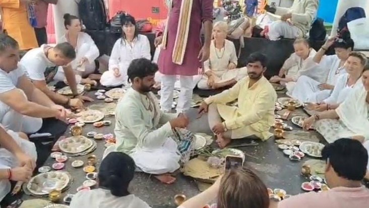 Gaya Ji is famous not only in the country but also abroad.