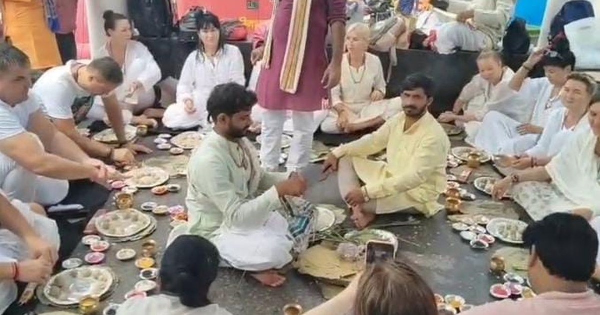 Gaya Ji is famous not only in the country but also abroad.