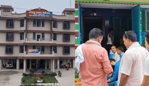 In filmy style, the miscreants entered the house posing as income tax officers and stole jewellery worth lakhs