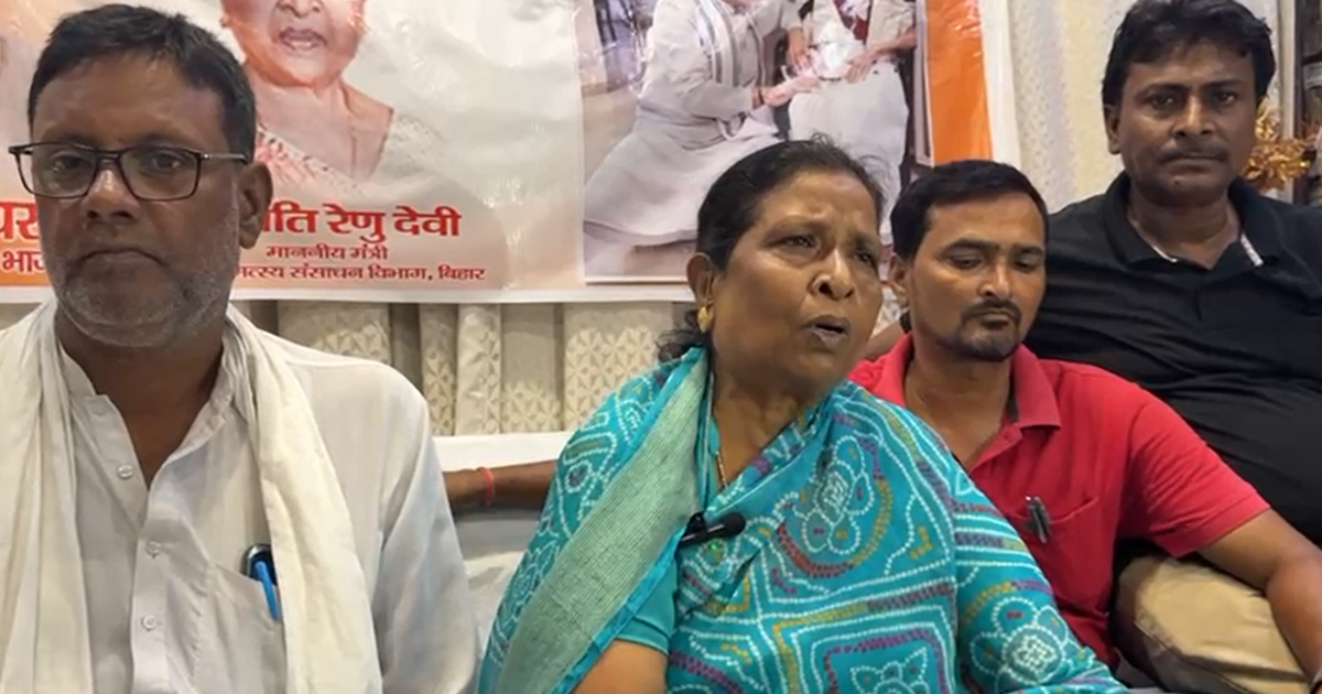 PM Modi Abuse Row: Voter Adhikaar Yatra se aam logon ko kiya