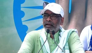 Vote Adhikar Yatra: Hemant forgot the name of alliance
