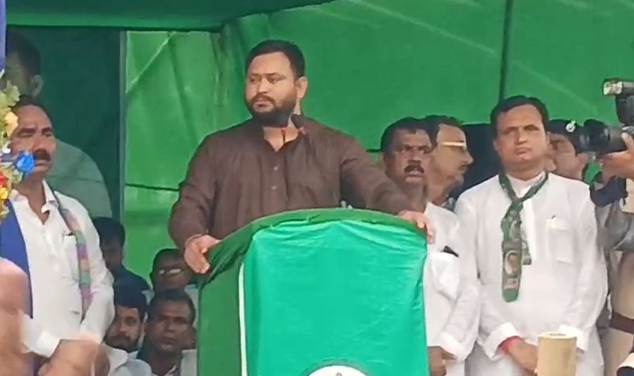 Tejashwi Yadav will contest on 243 seats in Bihar Tejashwi Yadav will contest on 243 seats in Bihar
