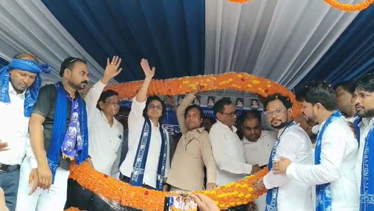 Before the Bihar assembly elections, there is infighting in 