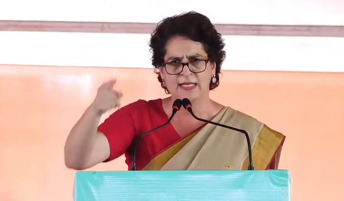 Priyanka Gandhi complained to the people of Motihari Priyanka Gandhi complained to the people of Motihari