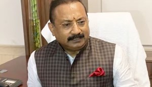 Minister Ashok Chaudhary sent a notice of Rs 100 crore to PK