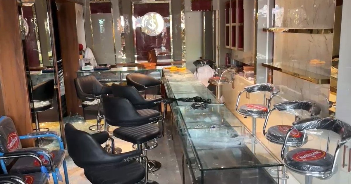 The shop was opened just 5 days ago and thieves cleaned it o