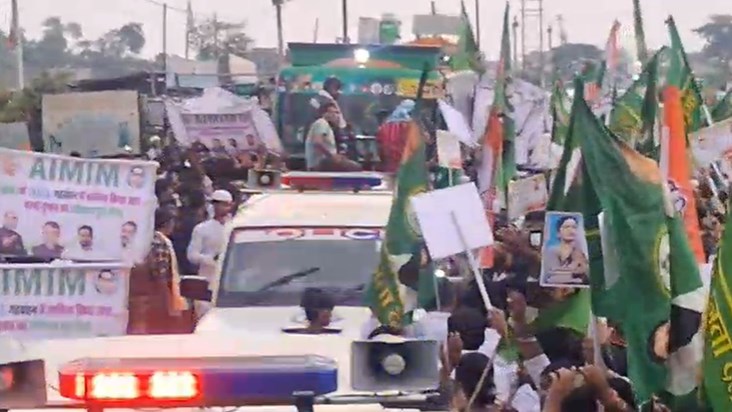 Owaisi's party will be forcibly included in the grand allian
