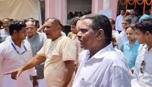 Go back slogans raised by nagar parshad against minister