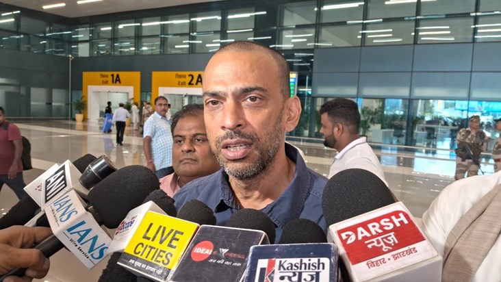 Congress once again shrugged off the issue of chief minister