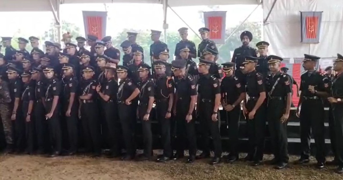 207 soldiers took command in the passing out parade at Gaya 