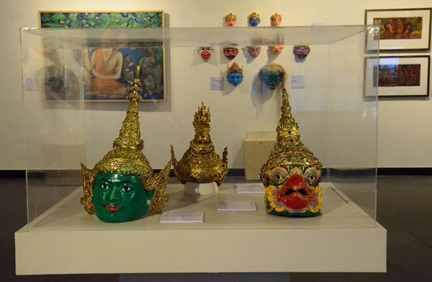 Vishwaroop Ram - Universal Heritage Exhibition of Ramayana i Vishwaroop Ram - Universal Heritage Exhibition of Ramayana i