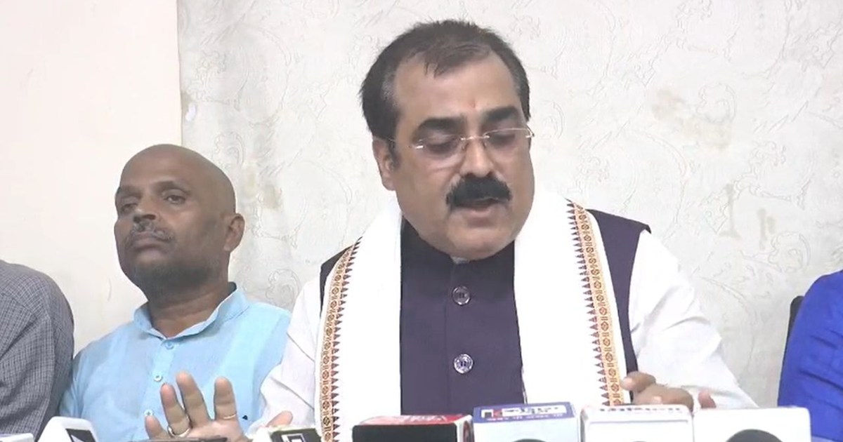 There was a plot to murder me