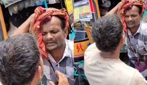 A policeman on duty at the Pitrupaksha fair broke the head of an auto driver