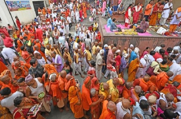 Pitru Paksha fair was successful in Gaya but now questions a Pitru Paksha fair was successful in Gaya but now questions a