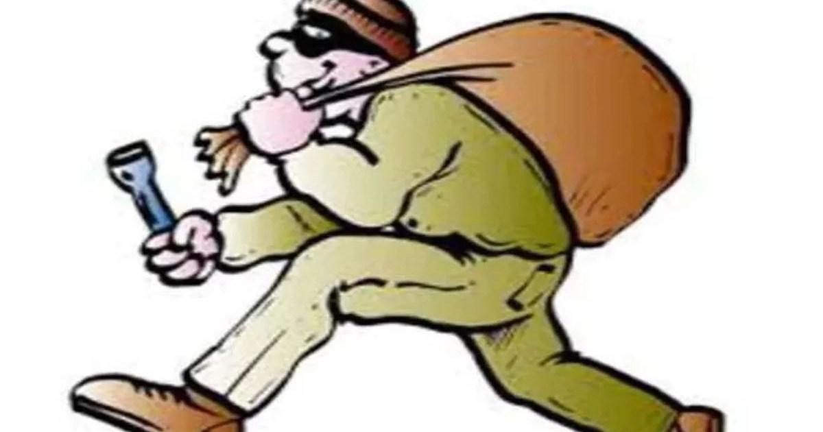 Two policemen were arrested in the same police station where